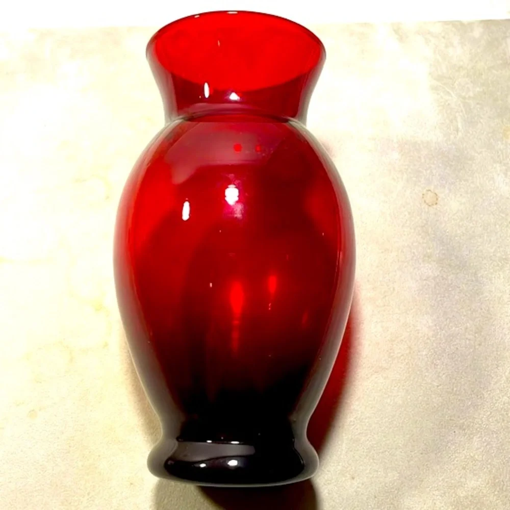 Anchor Hocking Ruby Red Carmen Vintage Art Deco Blown Vase 6 3/8 Inches EUC - Picture 5 of 9
